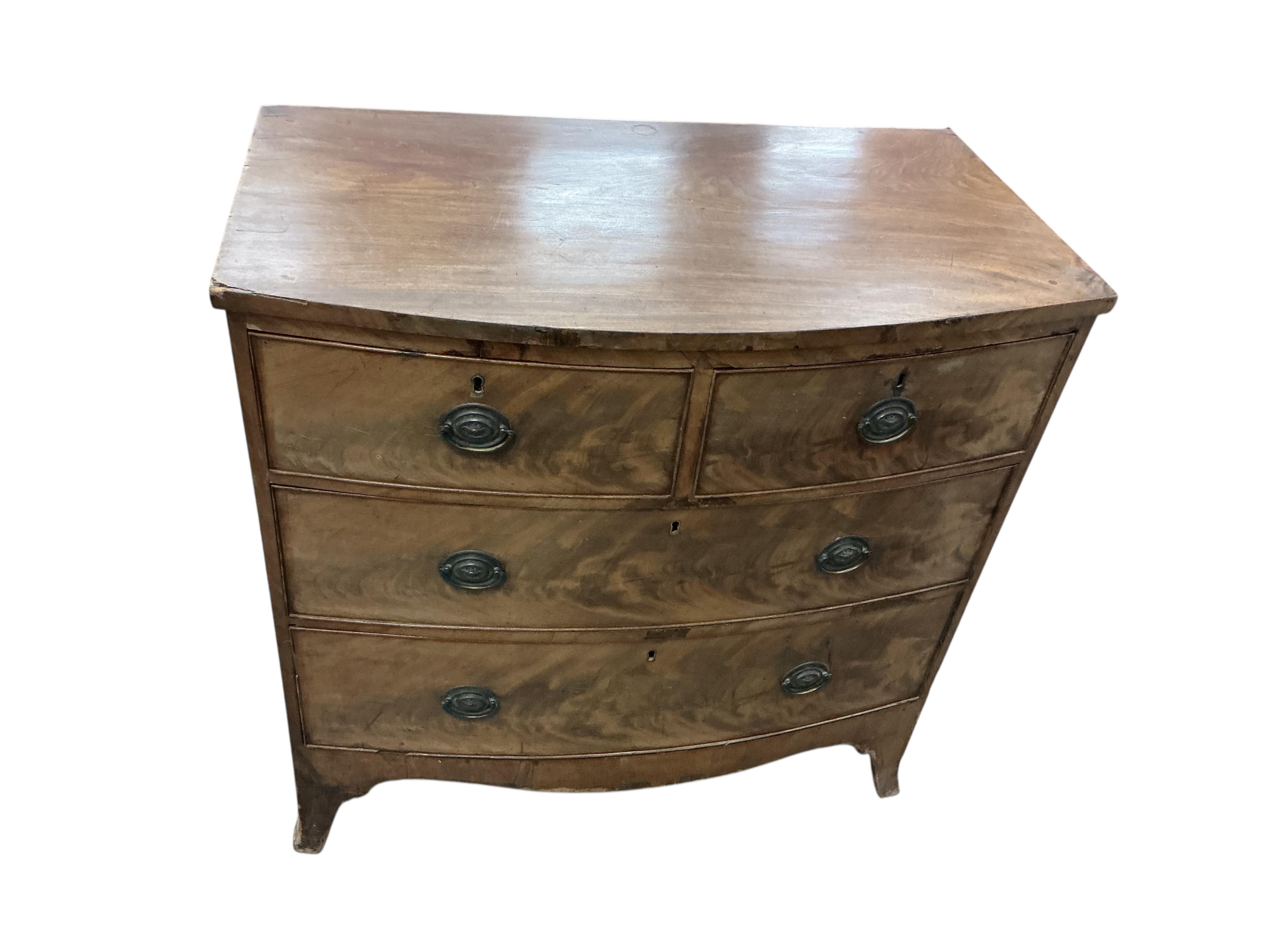A Regency mahogany bow front chest of drawers, width 90cm, depth 51cm, height 90cm